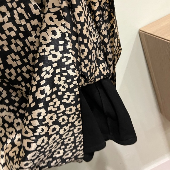 Vintage Guess Fitted Dress - Picture 5 of 6